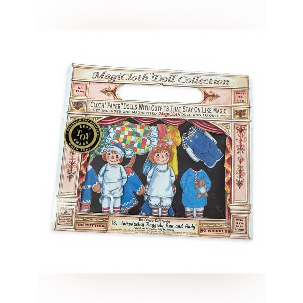 Vintage 97 MagiCloth Doll Collection set featuring Raggedy Ann and Andy Magnetic